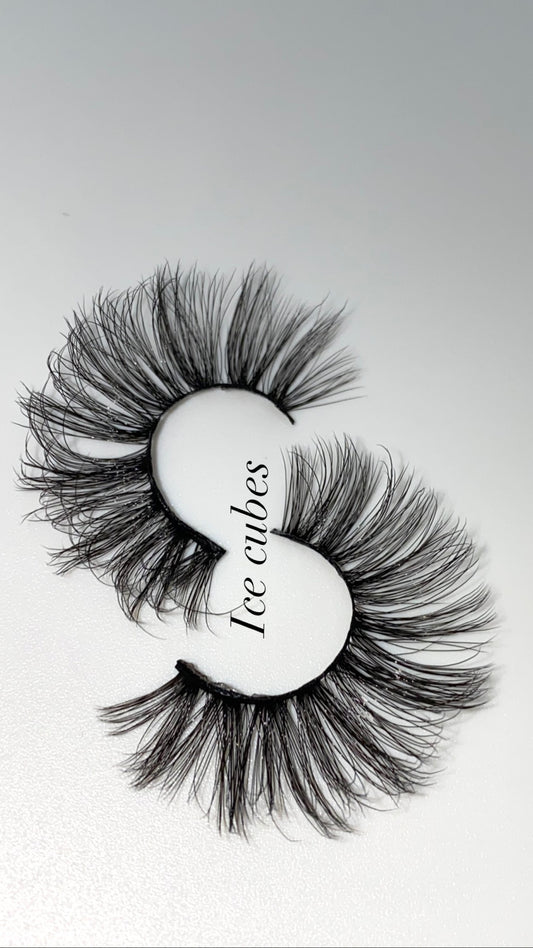 Ice Cubes Lashes